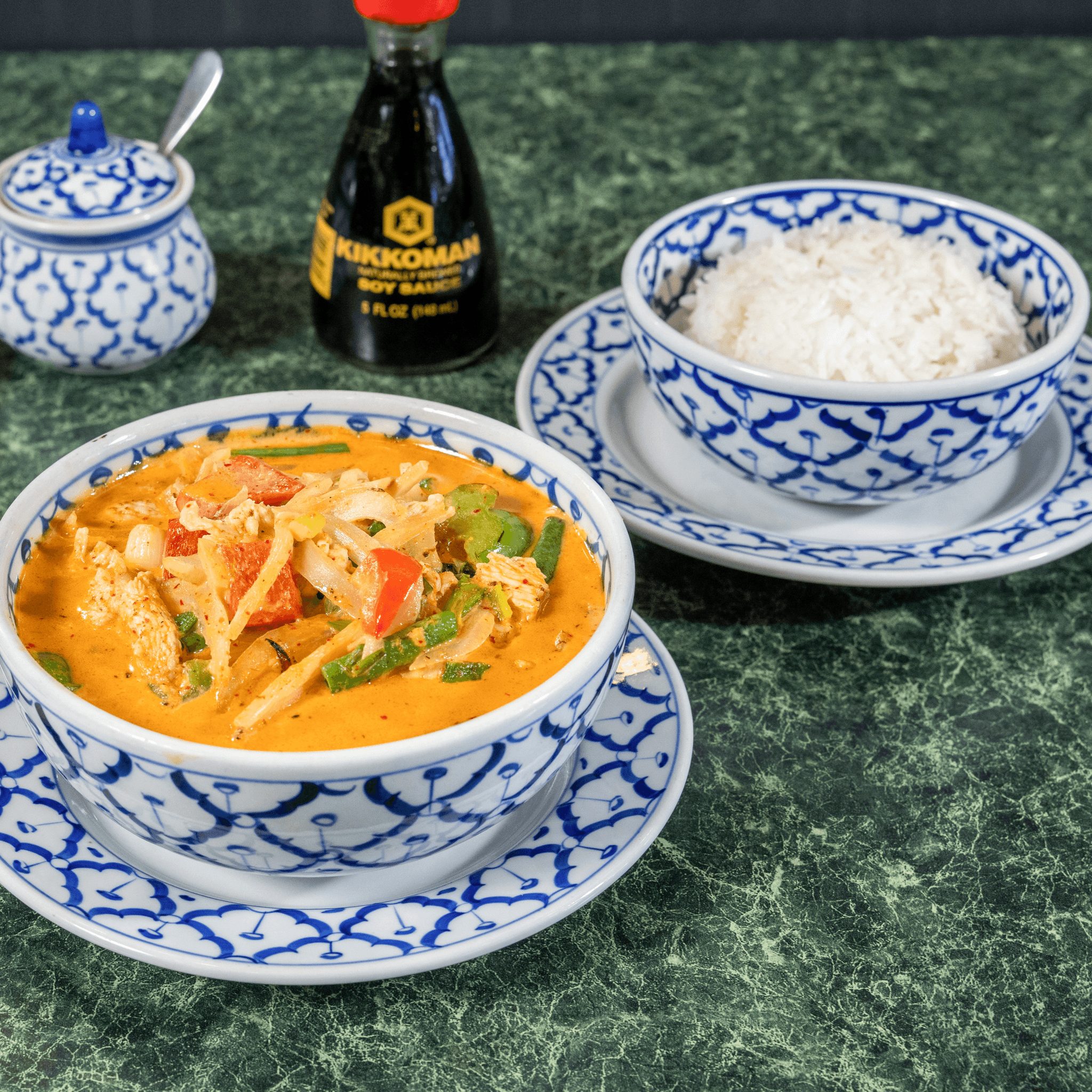 RED CURRY.