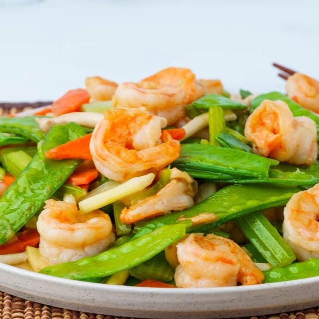 Pad Garlic and Snow Peas.