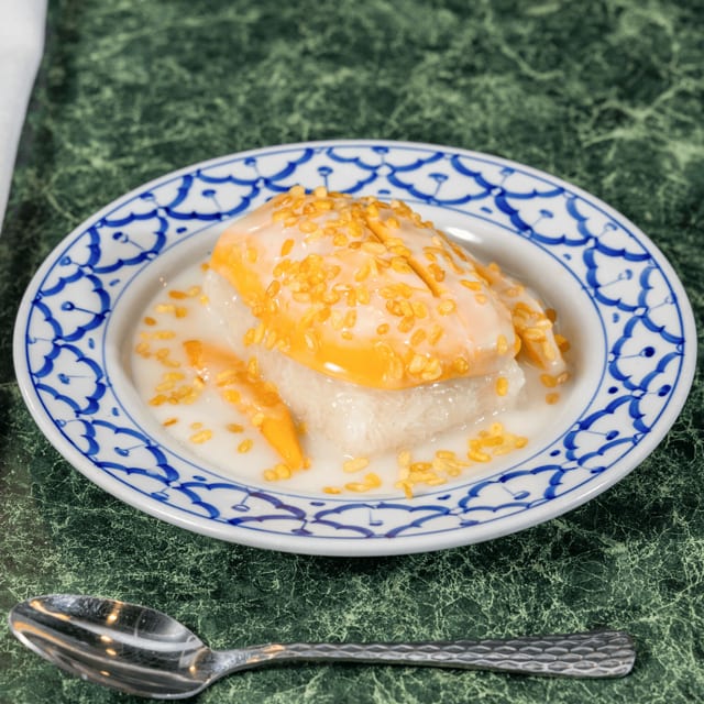 Sweet Rice with Mango.